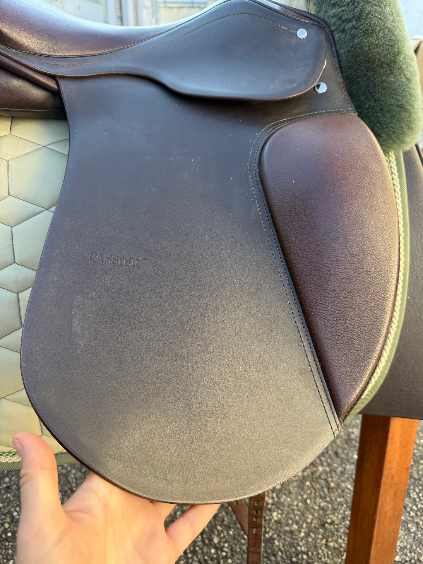 #159 Passier Eldur Dressursattel 17 Zoll Breite Kammer braun