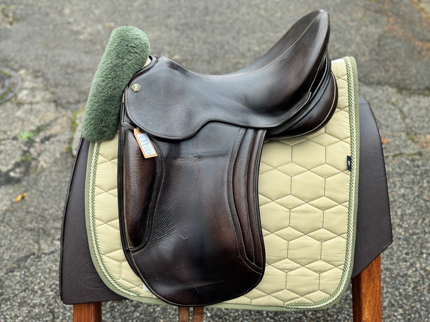 #39 Palatina mono-leaf like summer Esprit Athen dressage saddle 17.5 inch brown