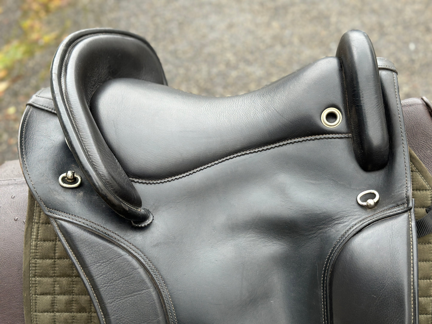 Deuber Renaissance Barocksattel schwarz S3 Ultraflexbaum