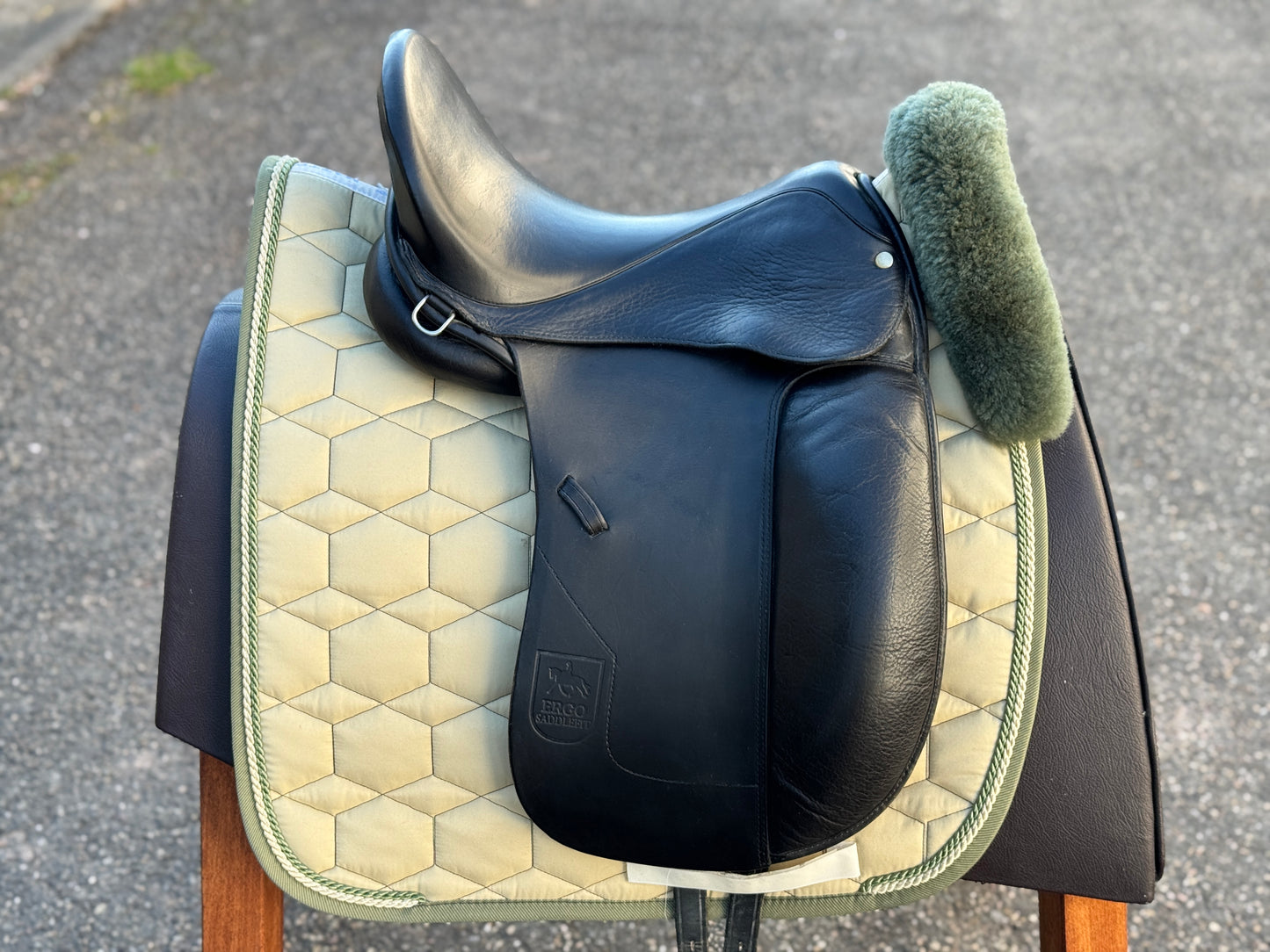 #100 Hennig ESF Silver Dressage Saddle 16 inch Pony Saddle