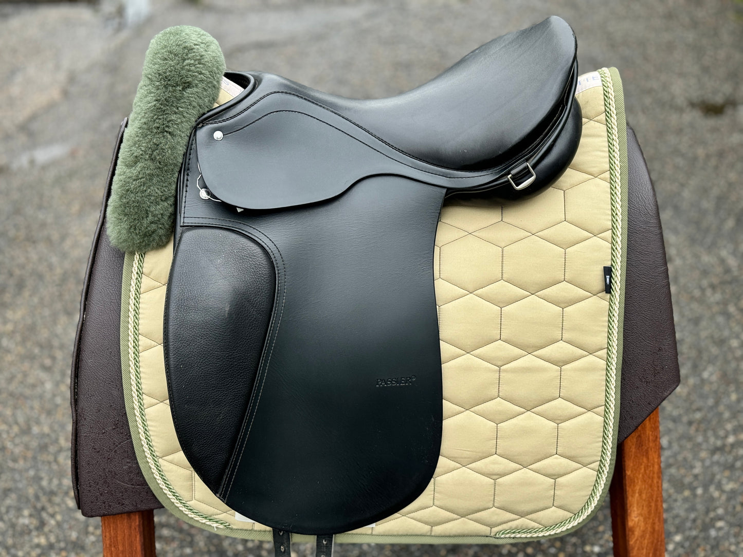 #K54 Silla de doma Passier Eldur 17,5 pulgadas