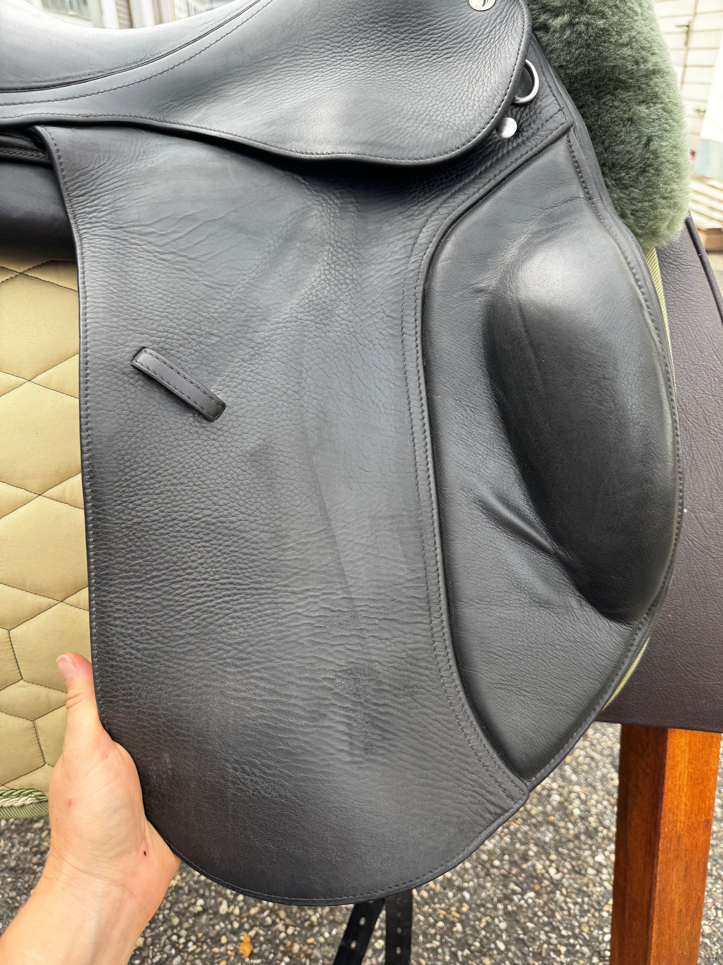 #152 3P Dressursattel 17,5 Zoll doubliert wie Equinomic