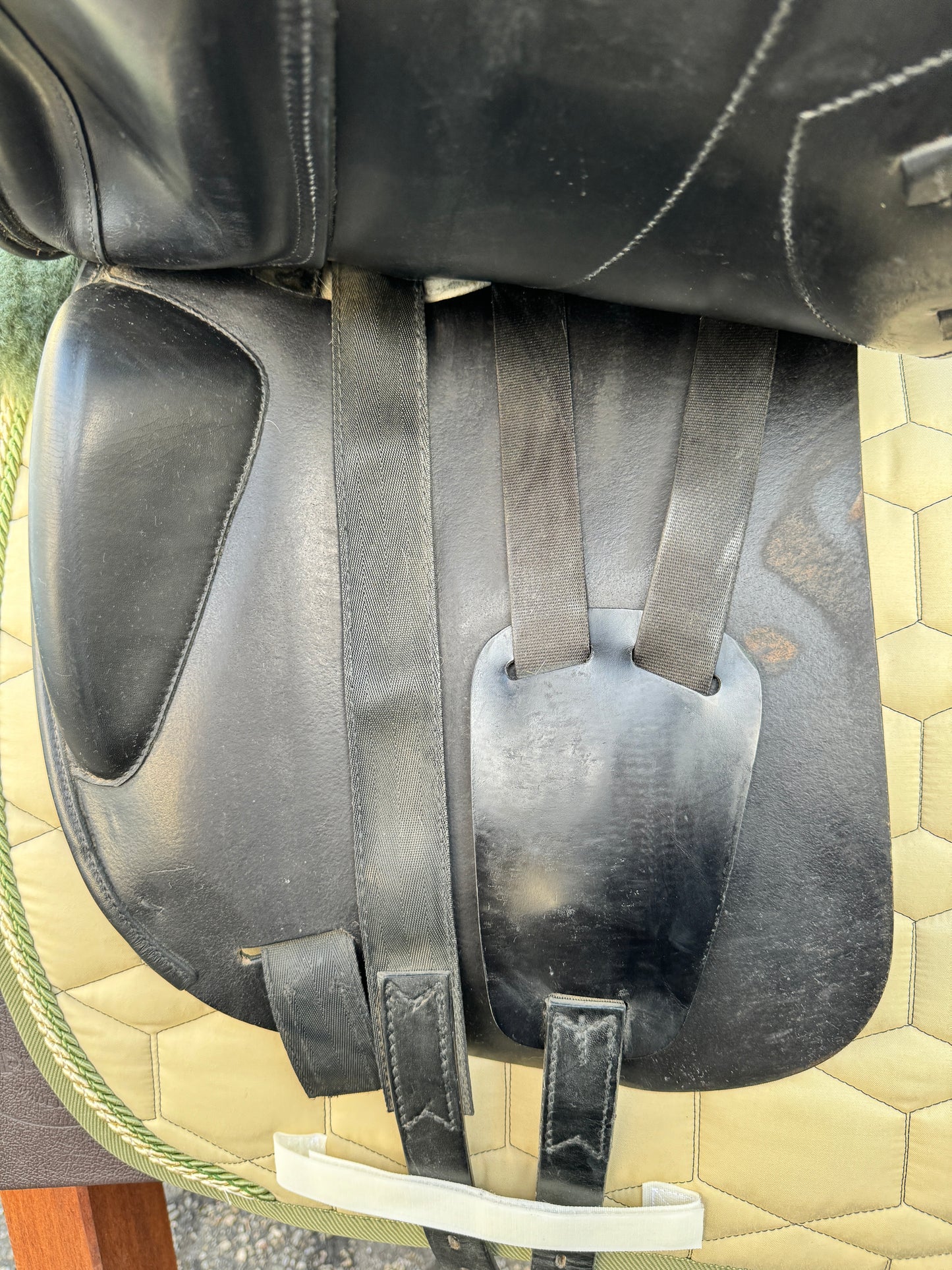 Silla de doma Amerigo Classic Dressage Pinerolo 17,5 pulgadas 4 M