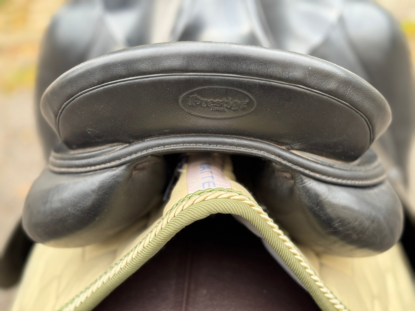 #K79 Prestige Top Dressage SP 18 pulgadas de 2018