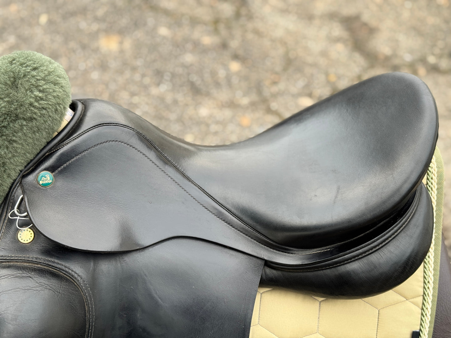 #K79 Prestige Top Dressage SP 18 pulgadas de 2018