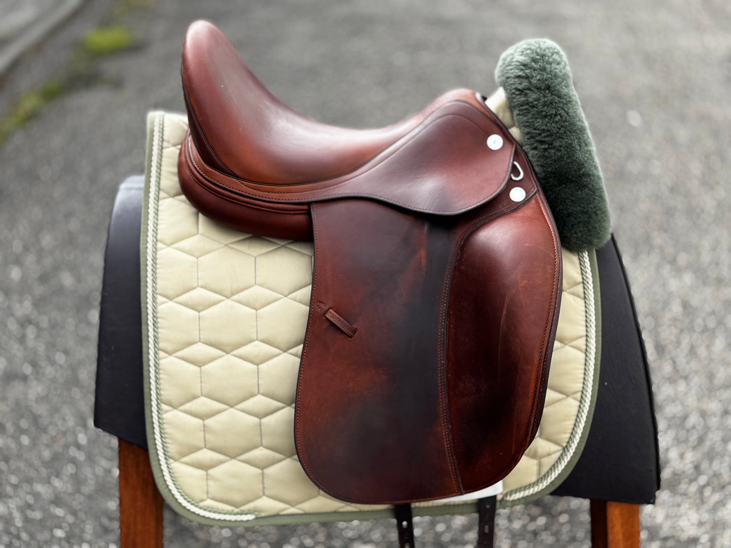 Prestige X-D2 zero Dressursattel 17 Zoll Elite Leder london aus 2023