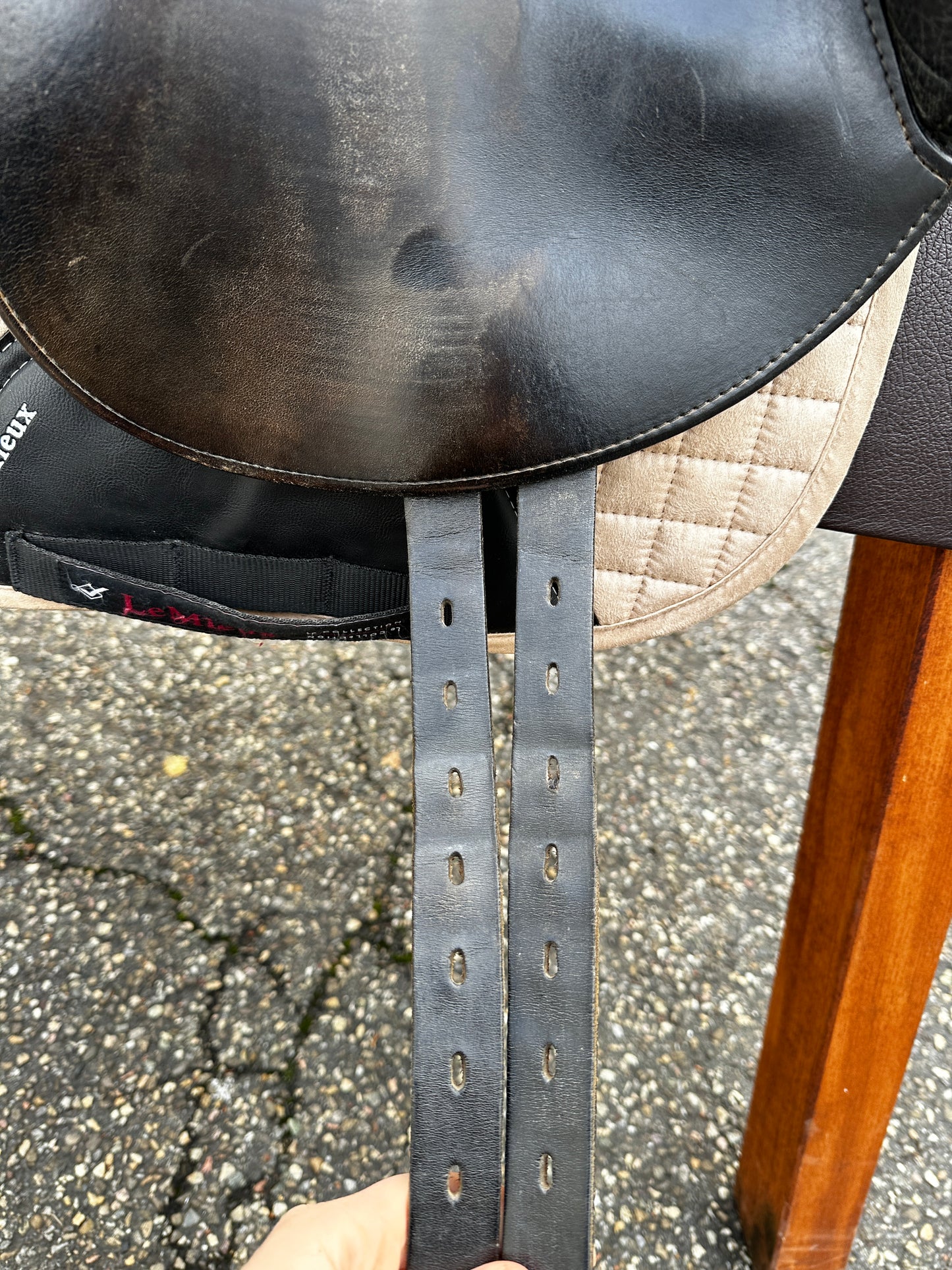 Röösli Free Mono Dressursattel VSD 17 Zoll
