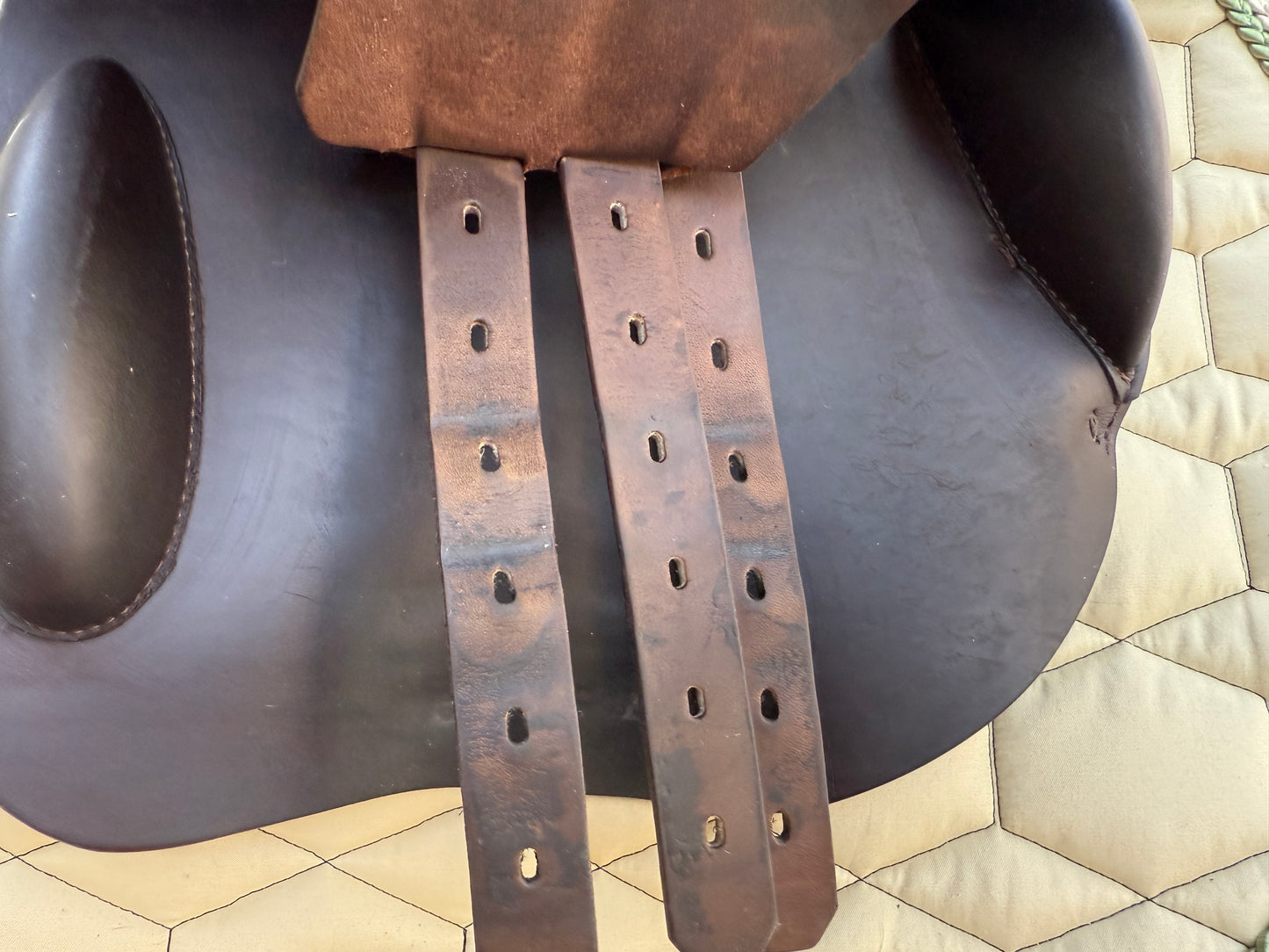 #K142 Prestige Roma Jump Springsattel 17 Zoll 34 braun