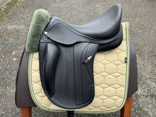 Selleria Equipe Viktoria Carbon Dressursattel mit Wollkissen Perfeqto Panel NEU