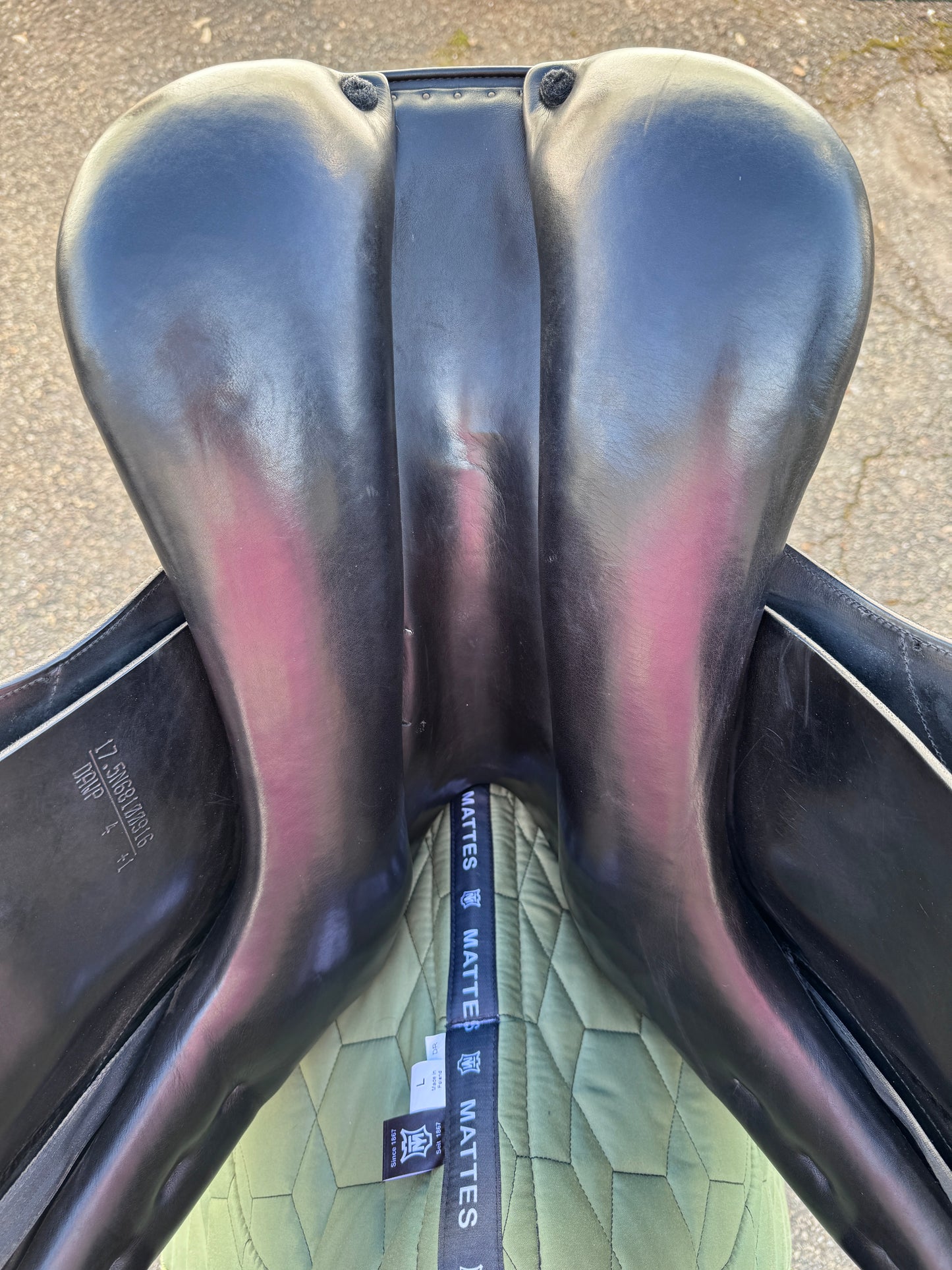 Amerigo Classic Dressage Pinerolo Dressursattel 17,5 Zoll