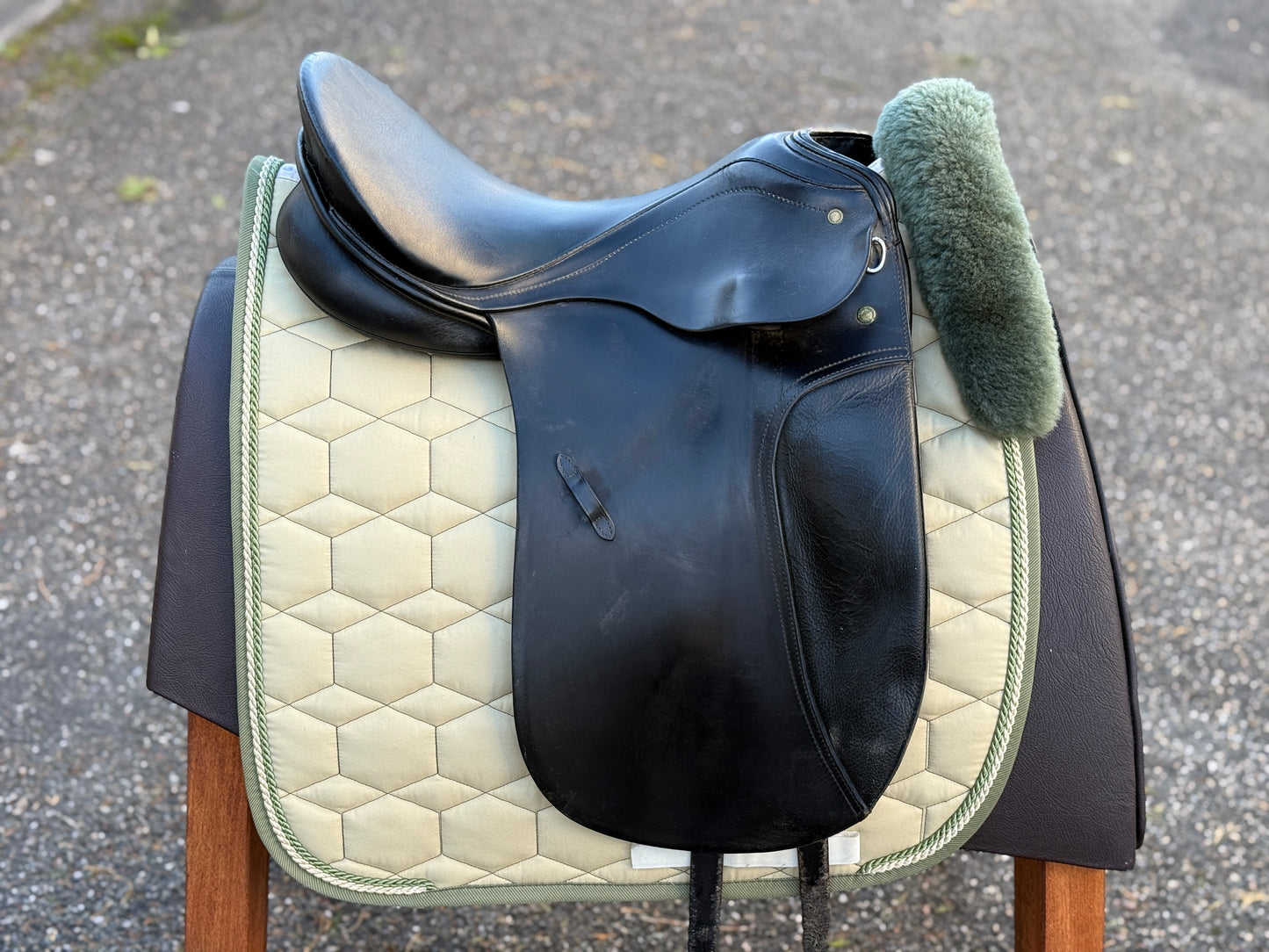 #115 Passier Lenox Dressursattel 16,5 Zoll
