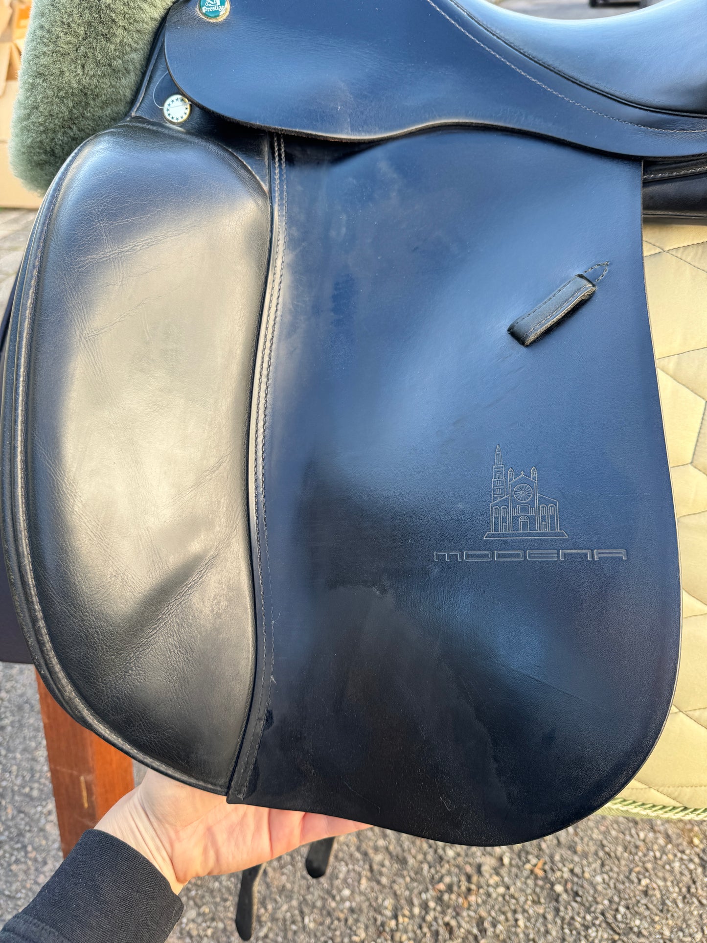 #87 Prestige Modena Dressursattel 17 Zoll 33
