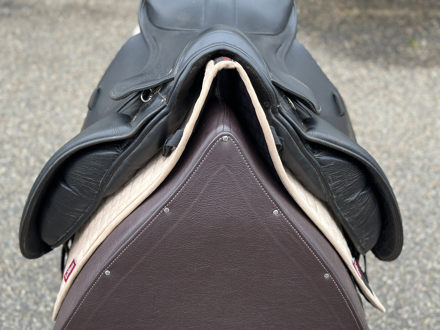 Stübben Genesis Biomex Dressursattel 18 Zoll