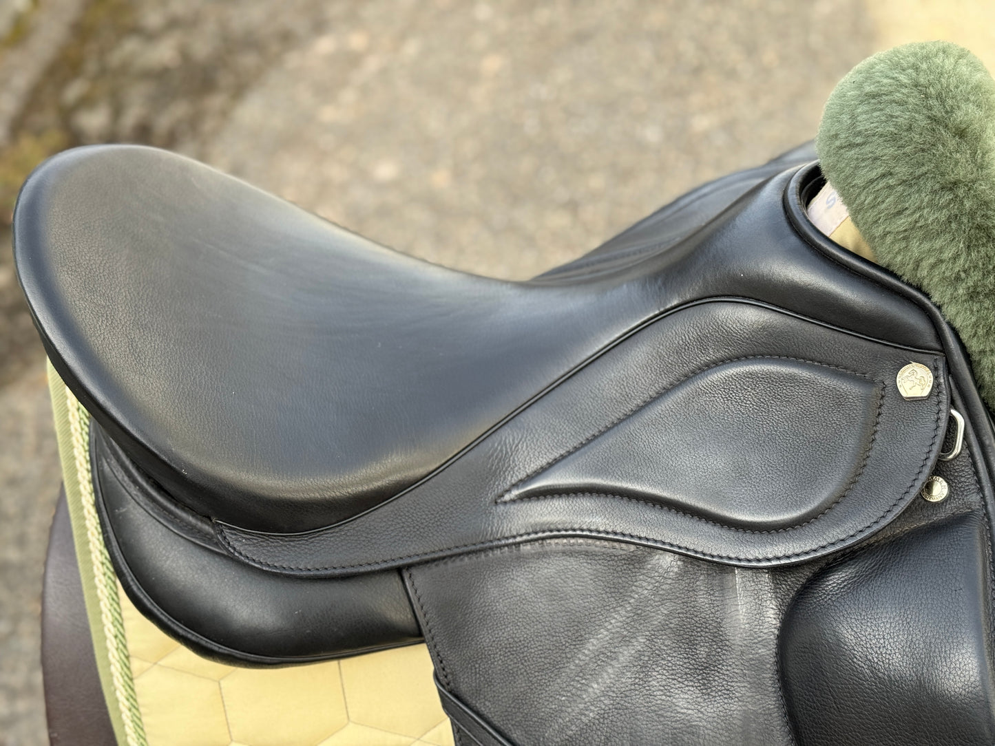 #K93 Silla de doma Sommer Diplomat, panel de protección de 18 pulgadas, doble