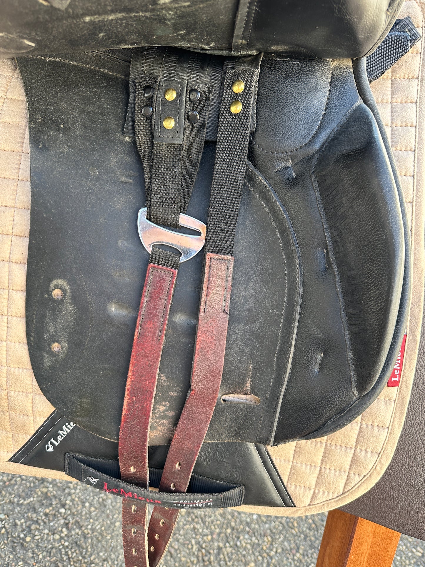 Horse & Passion All-purpose saddle VS by Kieffer seat size 1 17 17.5