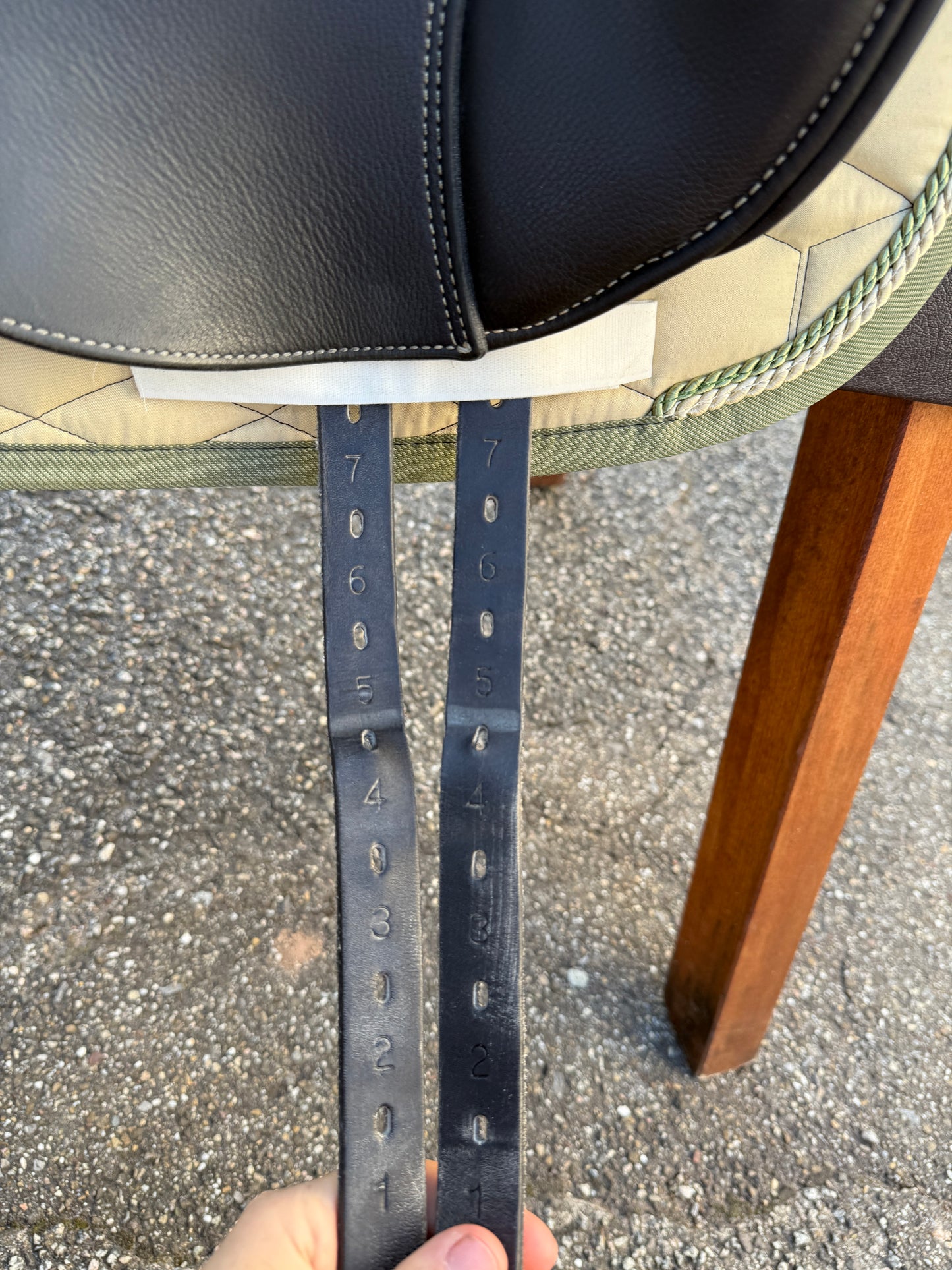 #160 Prestige Modena doubliert Dressursattel 17 Zoll 33 aus 2021
