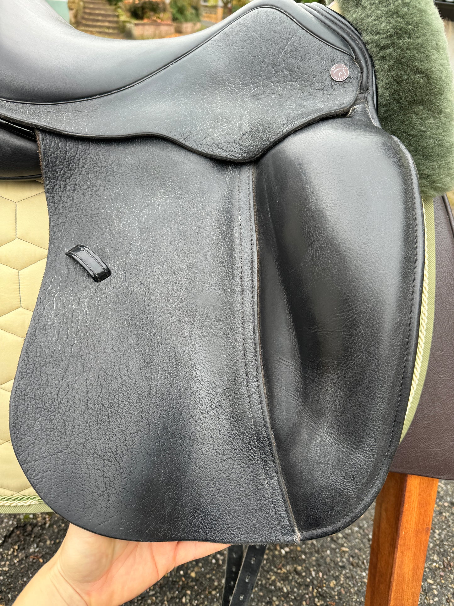 #K63 Dresch XT Silla de doma plana con velcro de 17,5 pulgadas de 2022