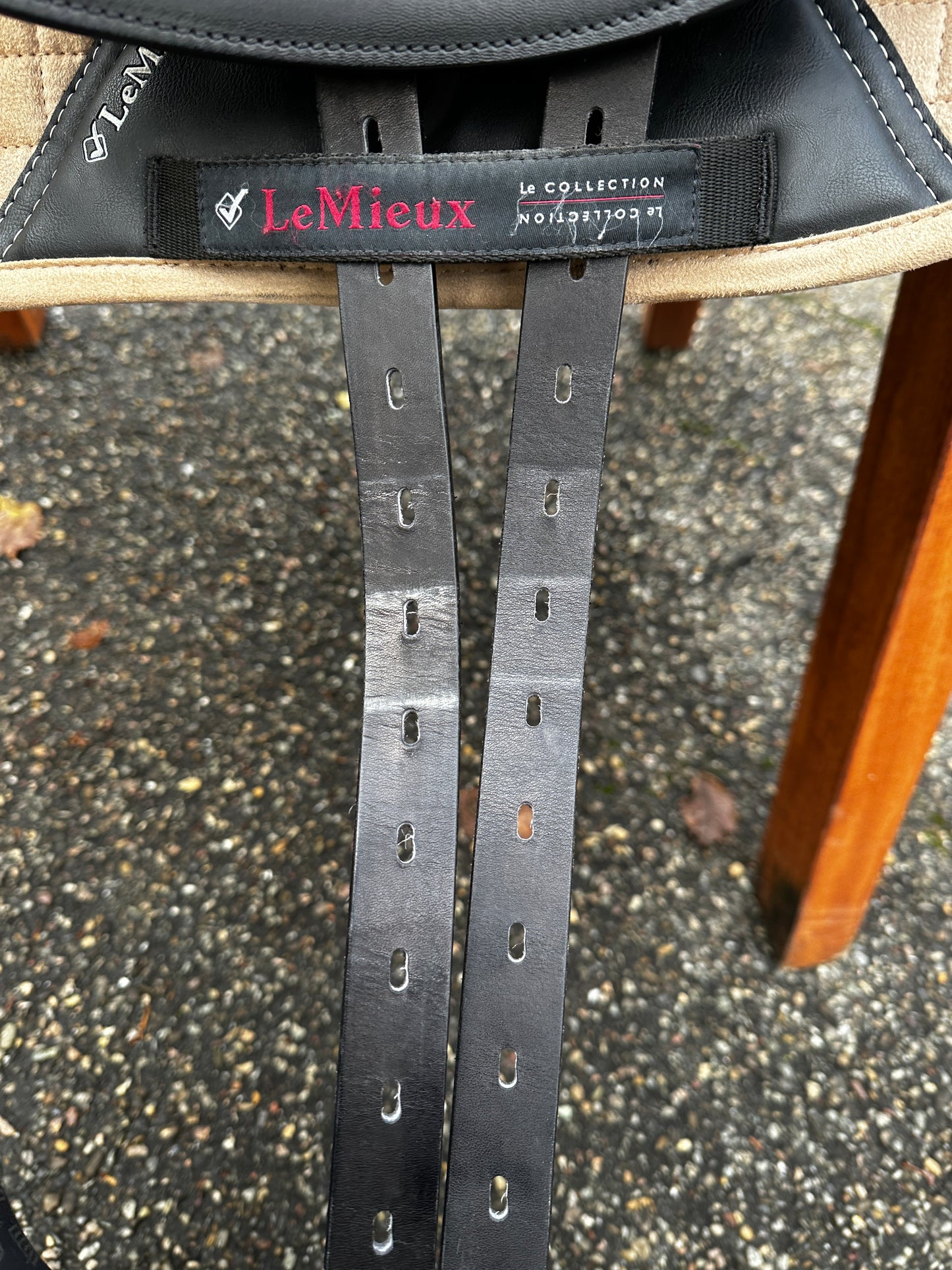Amerigo Cervia II Pinerolo Dressursattel 17,5 Zoll aus 2023