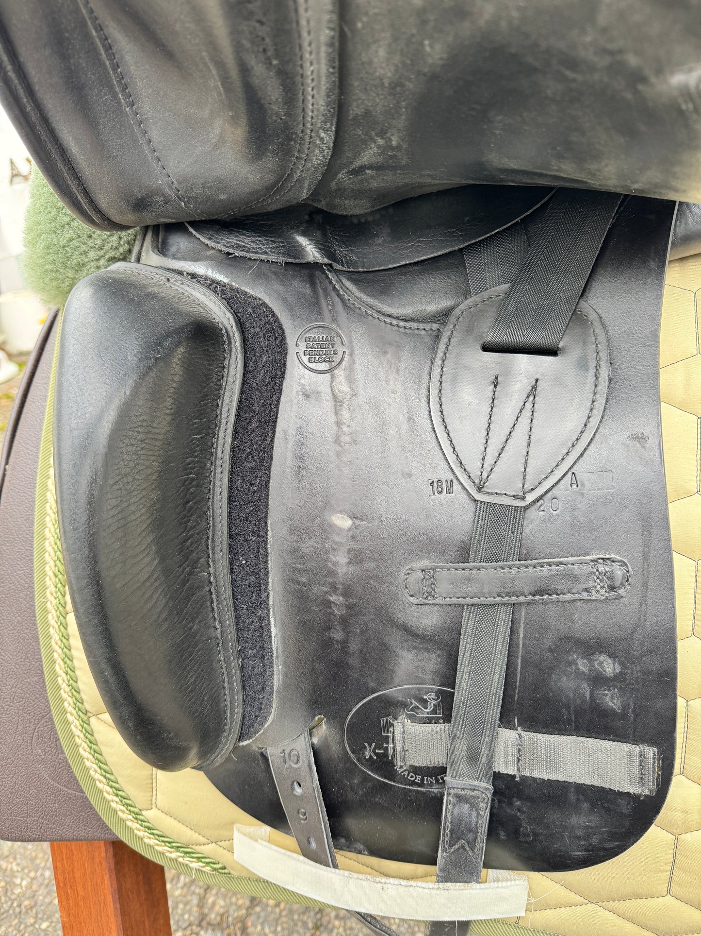 #K87 Prestige X-D2 Dressursattel 18 Zoll M mit Luftkissen von Engelke