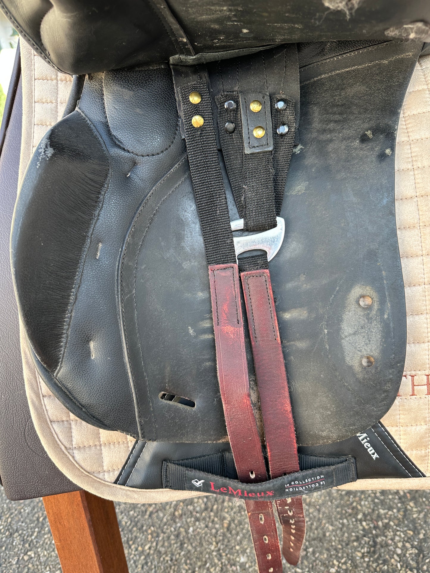 Horse & Passion All-purpose saddle VS by Kieffer seat size 1 17 17.5