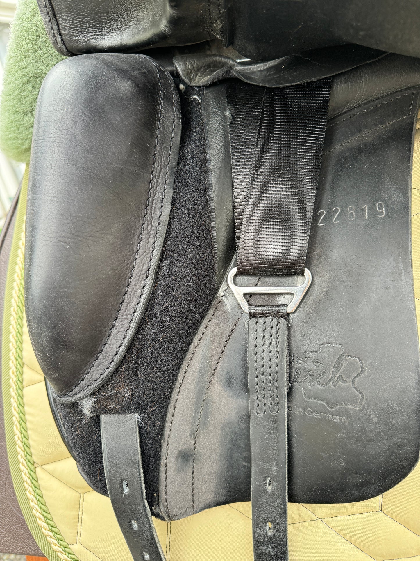 #K63 Dresch XT Silla de doma plana con velcro de 17,5 pulgadas de 2022
