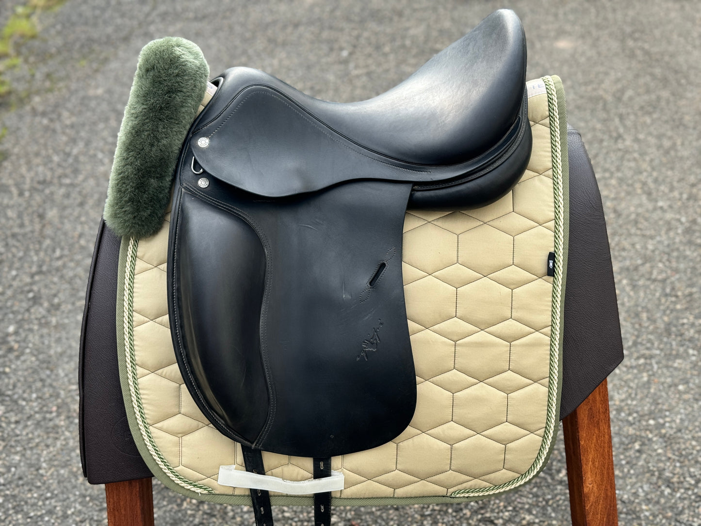 #3 Silla de doma Selleria Equipe Oracle de 17,5 pulgadas