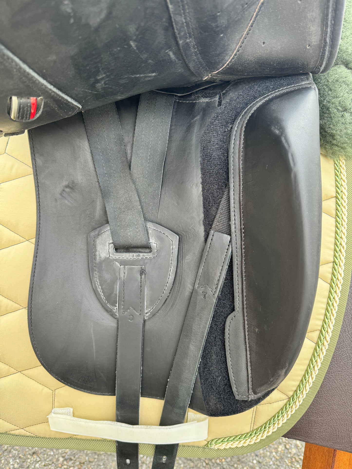 #K40 Silla de doma Erreplus Connect 17 pulgadas 34