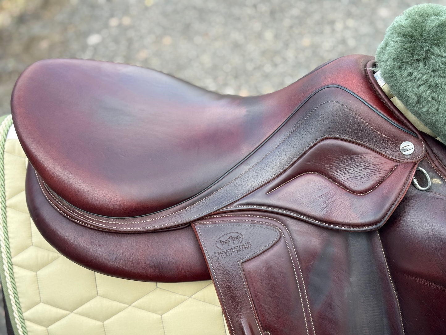 #74 Devoucoux Chiberta LAB Springsattel Eventingsattel 18 Zoll braun