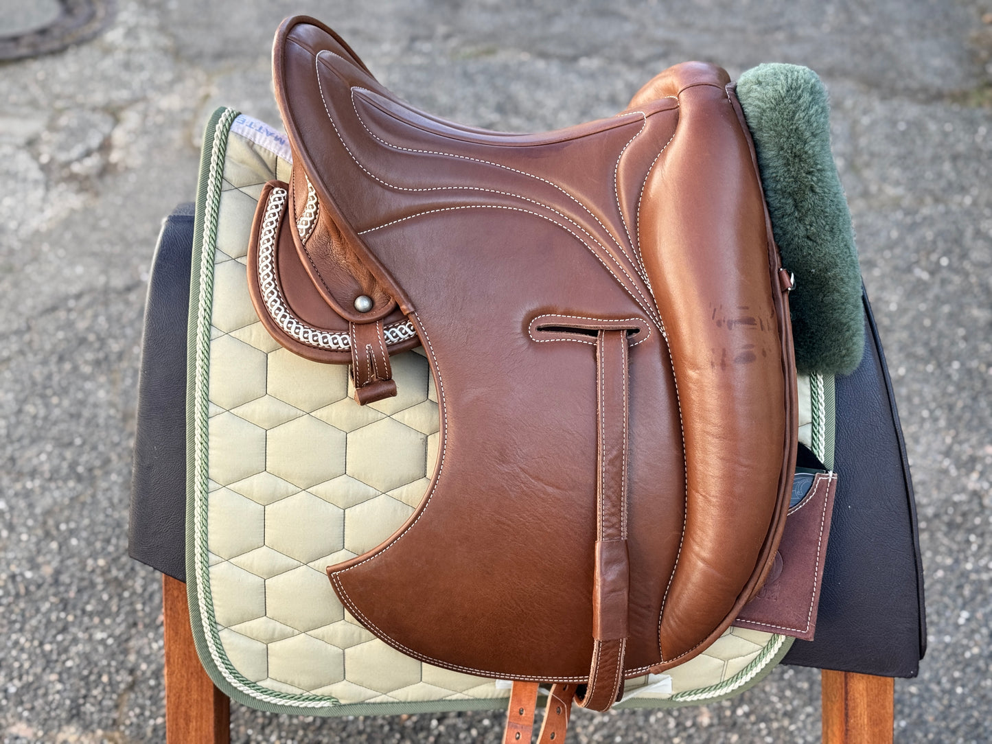 #K110 Signum Mercedes Working Equitation Dressage Saddle 16.5/17 like NEW