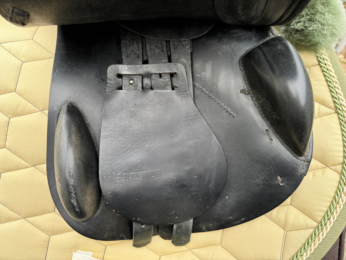 #K65 Sillín de salto profesional elástico Prestige de 17 pulgadas y 32 pulgadas