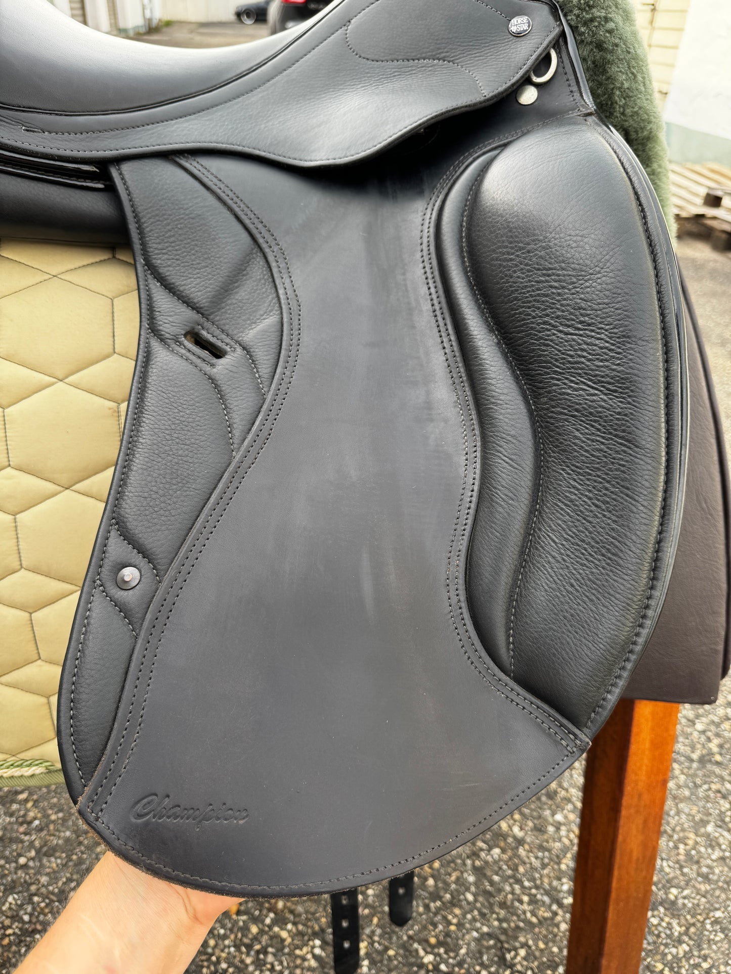 #147 Horse Star Champion Dressursattel 17,5 Zoll aus 2022