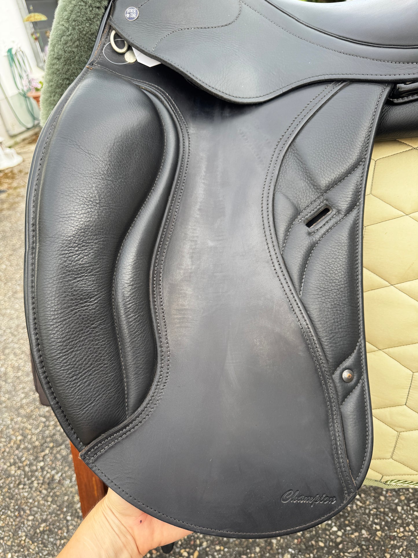 #147 Horse Star Champion Dressursattel 17,5 Zoll aus 2022