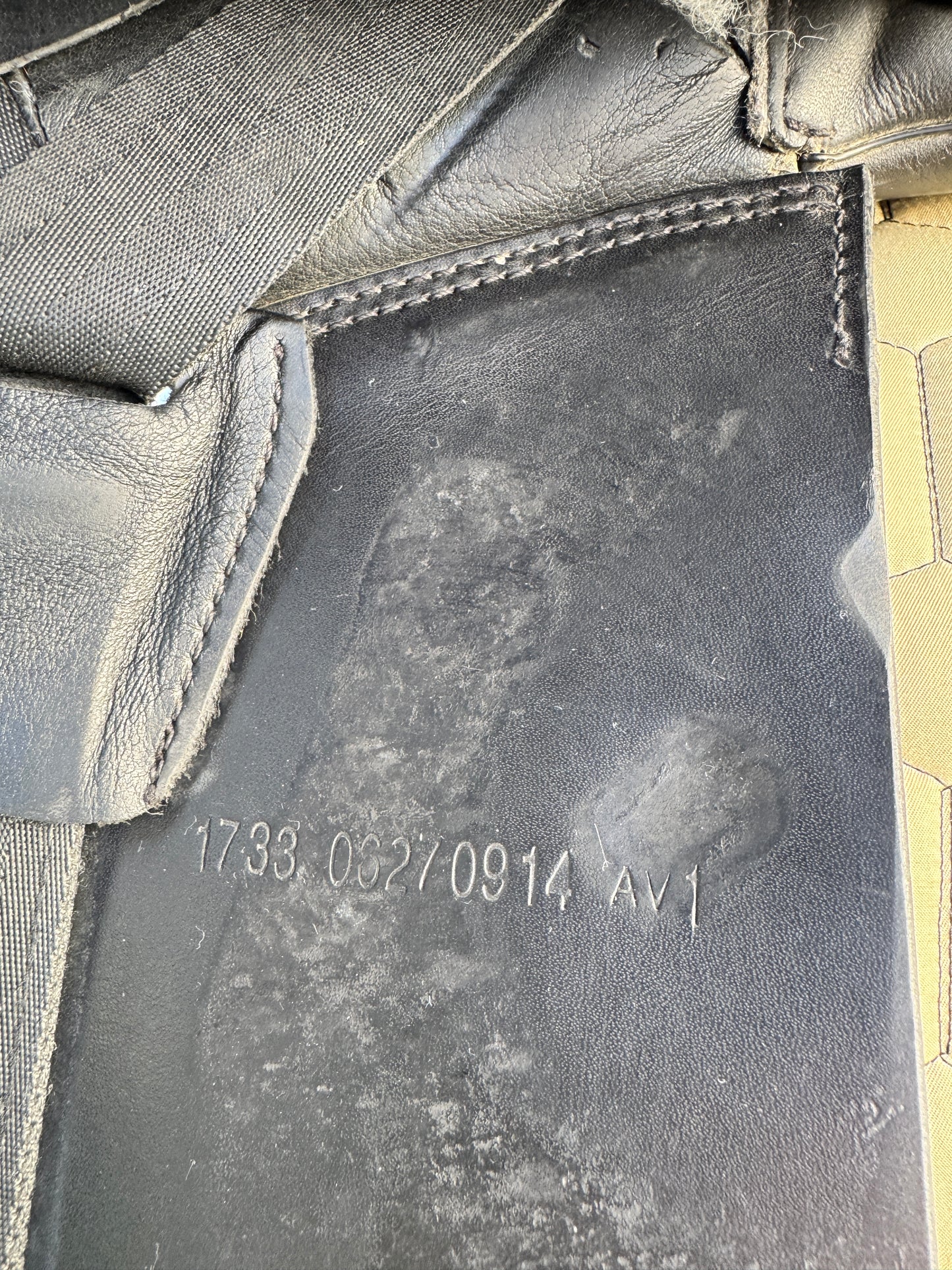 #87 Prestige Modena Dressursattel 17 Zoll 33