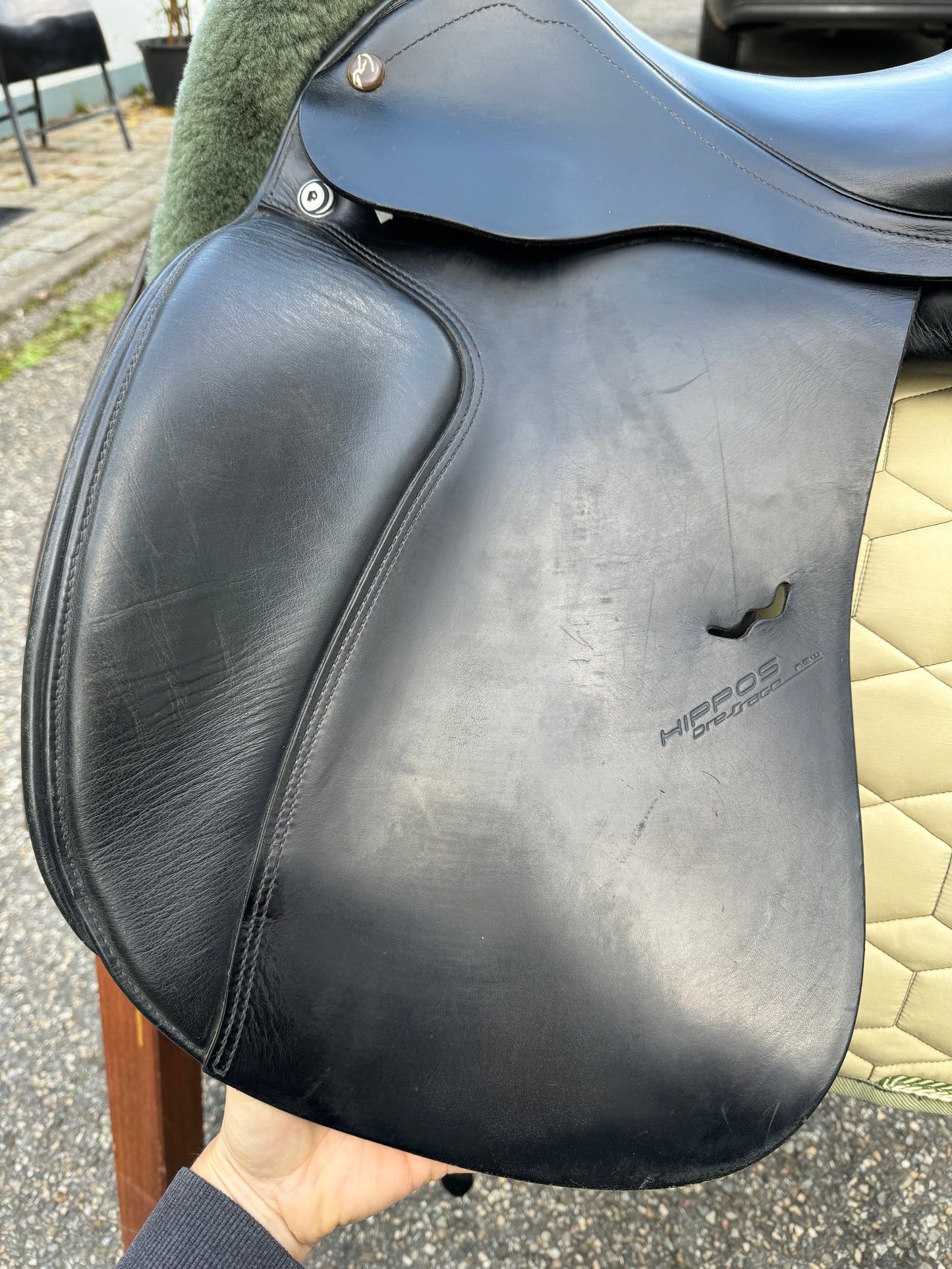 #36 Prestige Hippos Dressage Dressursattel 18 Zoll 32