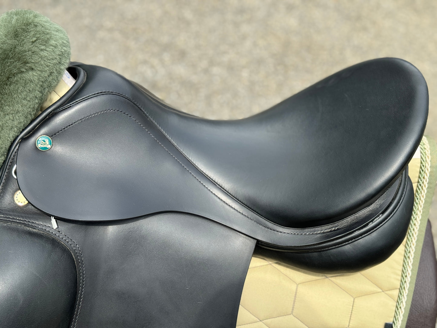 #13 Prestige Top Dressage SP 17 pulgadas 34 de 2022