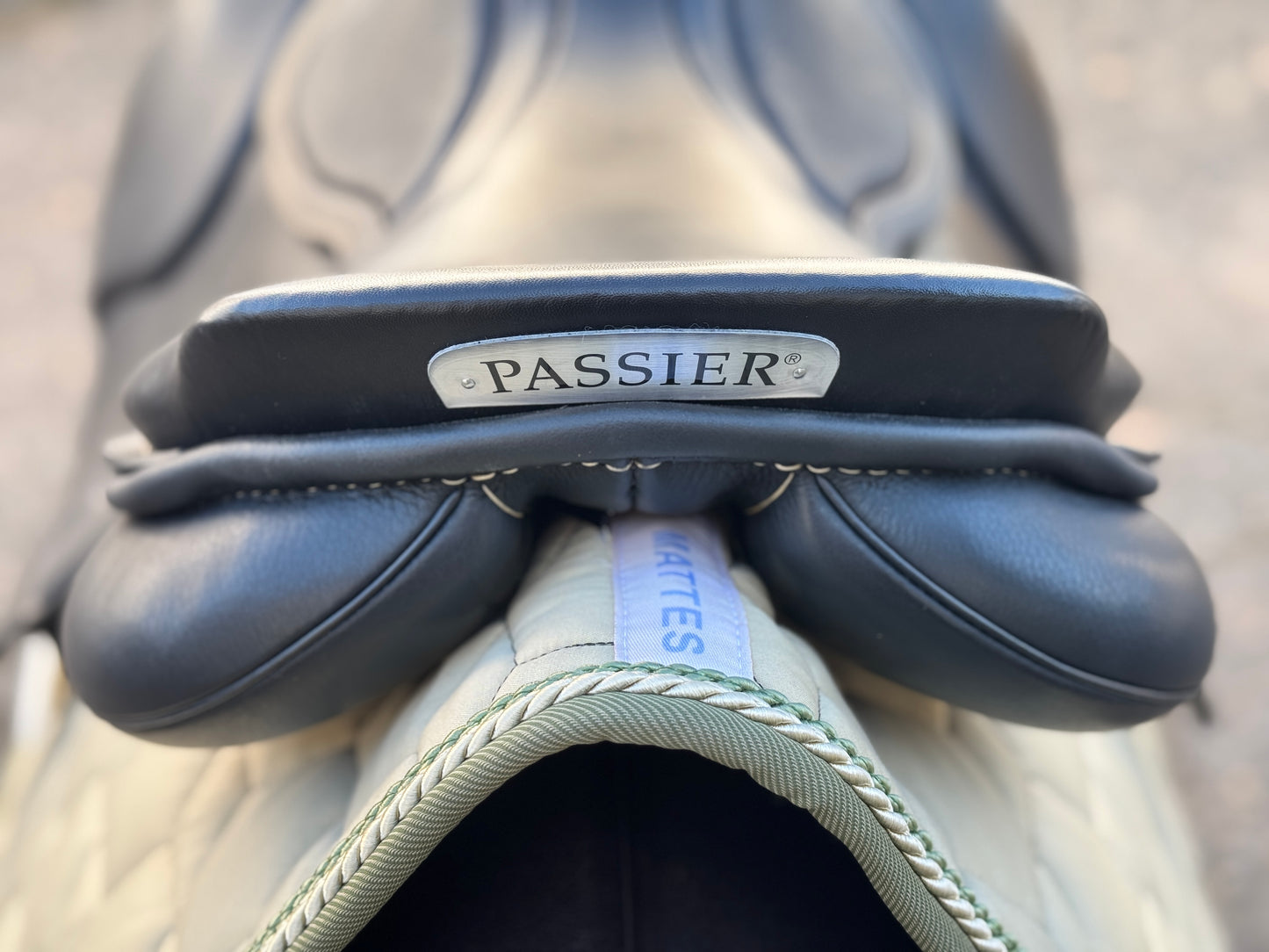#80 Passier Evo-S Springsattel 17 Zoll schwarz neuwertig