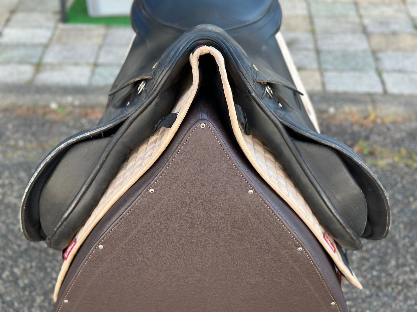 Horse & Passion All-purpose saddle VS by Kieffer seat size 1 17 17.5