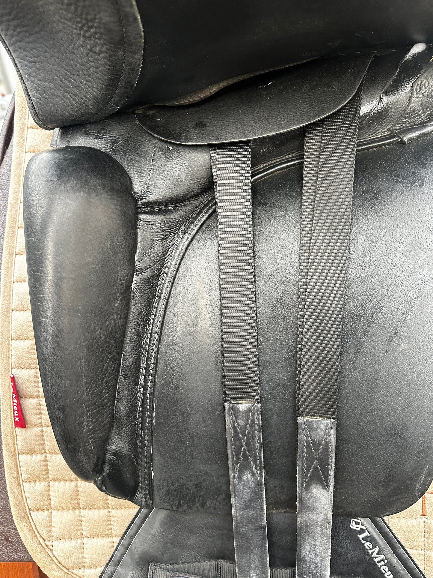 Stübben Virginia Dressursattel 17 Zoll RR Kissen