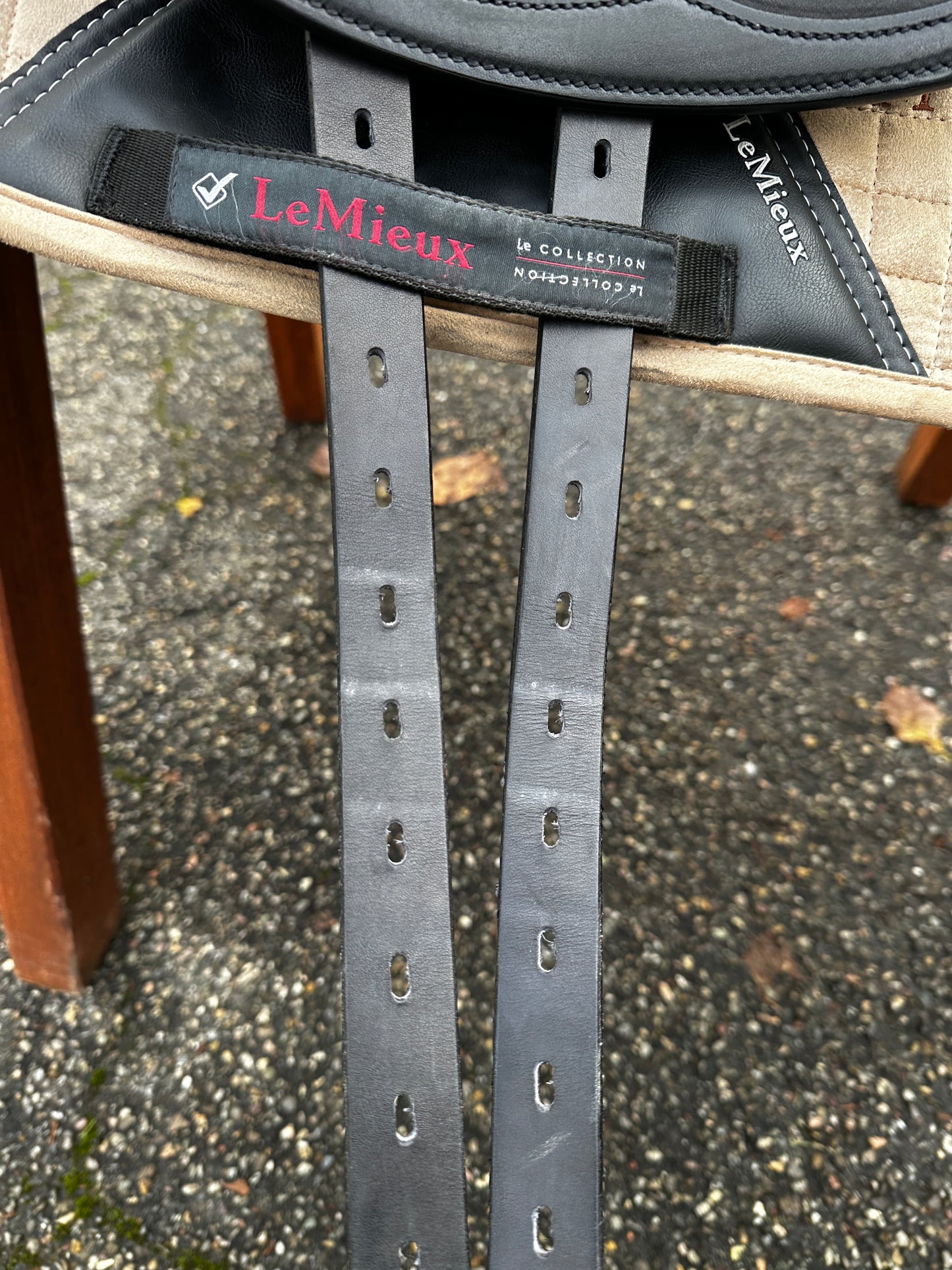 Amerigo Cervia II Pinerolo Dressursattel 17,5 Zoll aus 2023