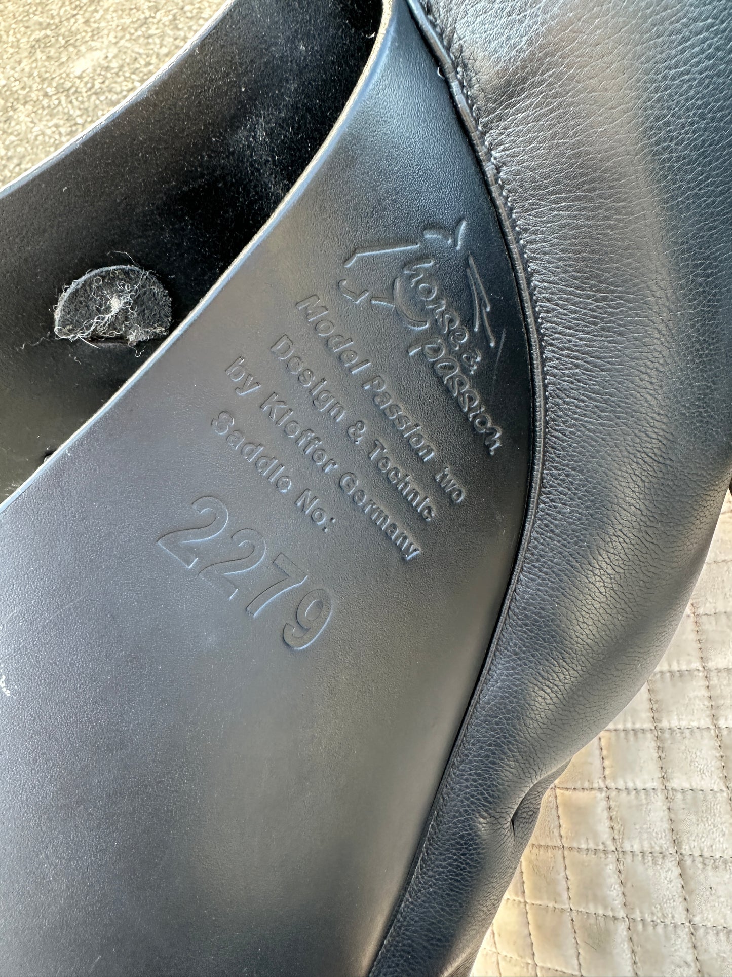 Horse & Passion All-purpose saddle VS by Kieffer seat size 1 17 17.5