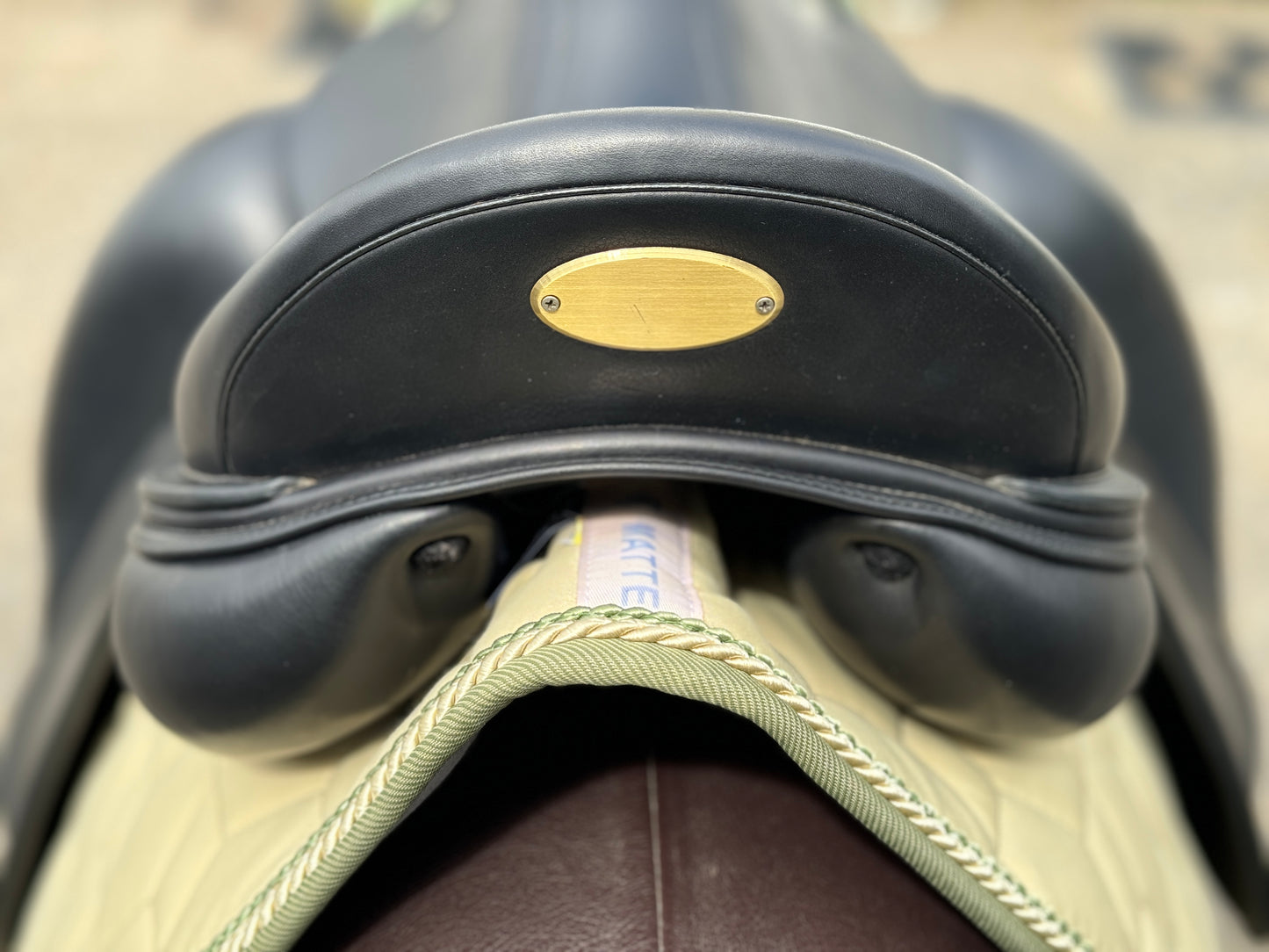 #K6 Selleria Equipe Oracle Special Dressage Saddle 17,5 pulgadas de 2022