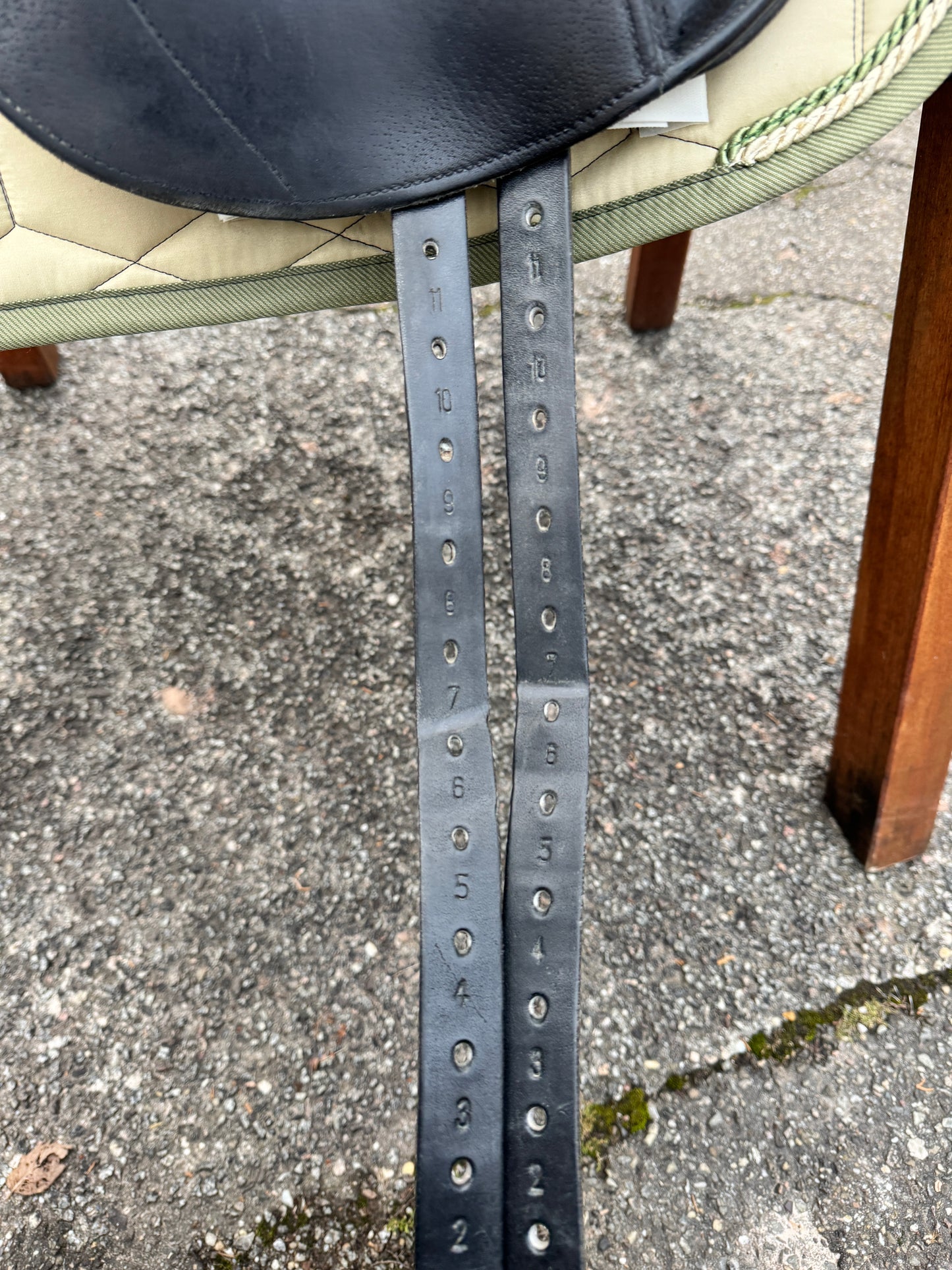 #67 Harry Dabbs Elegant Monoblattsattel Dressursattel 17,5 Zoll