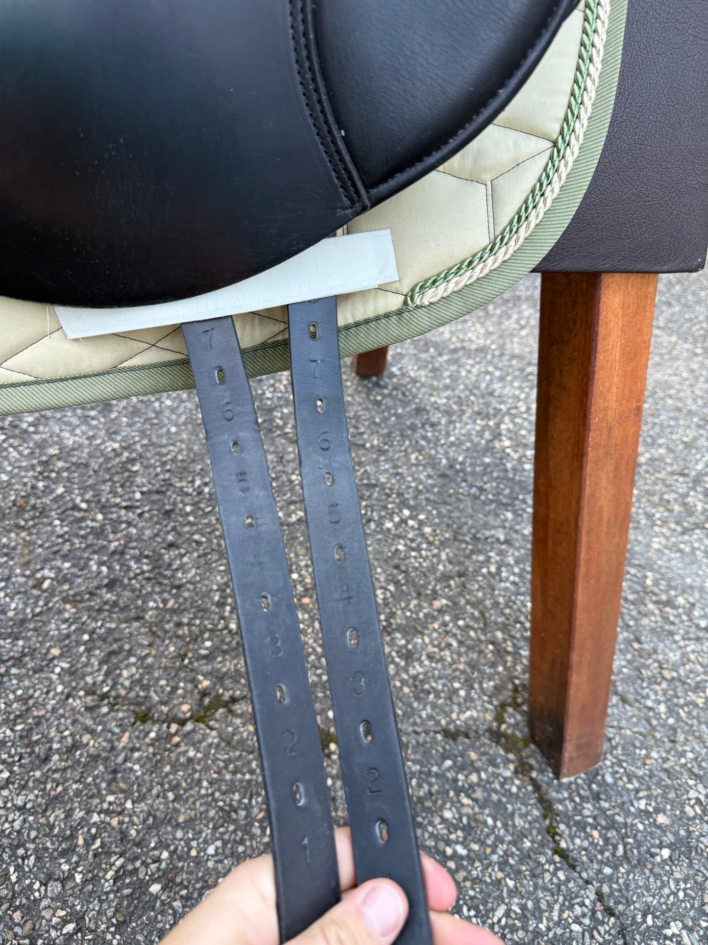 #K180 Prestige Roma Dressursattel 17 Zoll 33 aus 2023 Klettpauschen