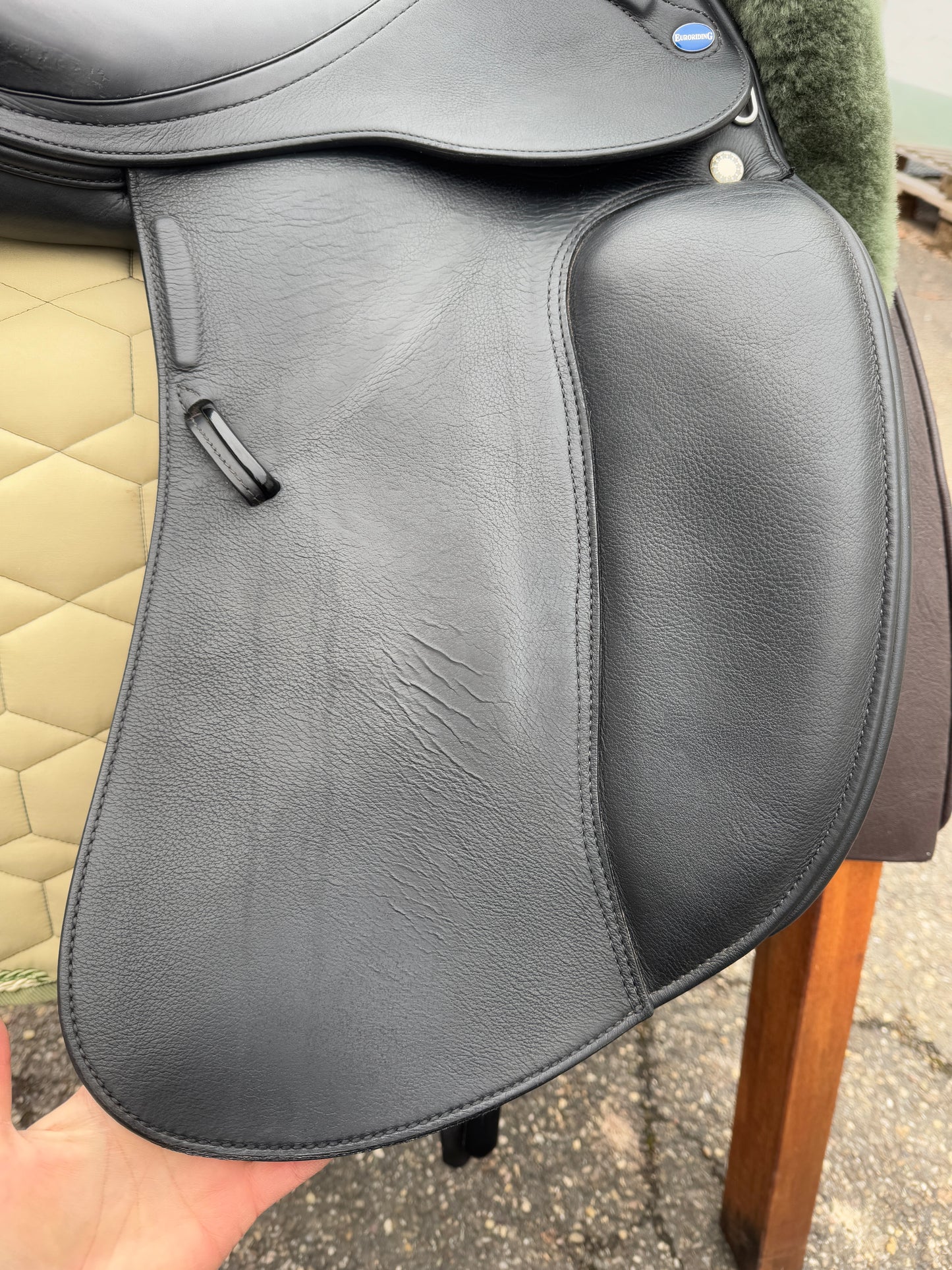 #K88 Euroriding Emilio Dressursattel doubliert 18 Zoll 33 neuwertig