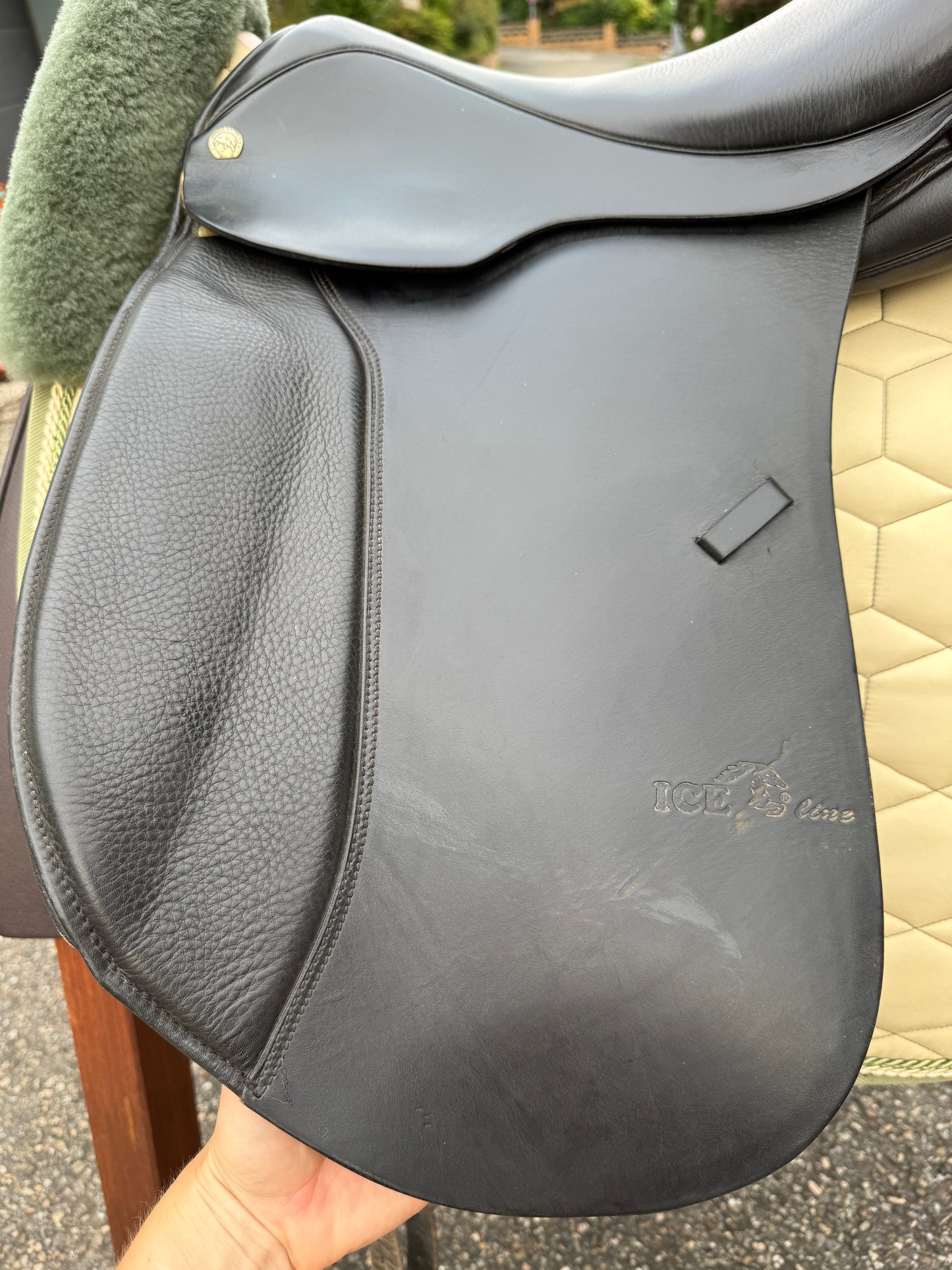 #K154 Sommer Esprit Tölt Dressursattel halbtief 17,5 Zoll