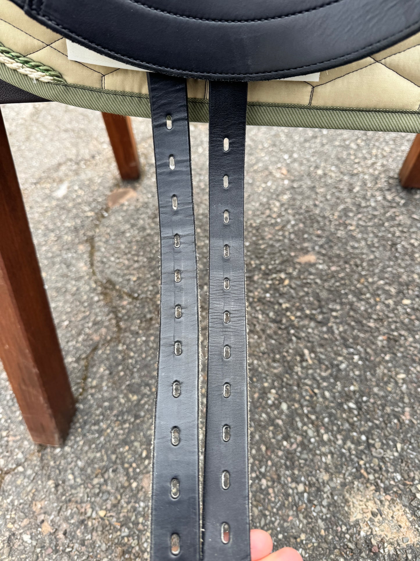 Silla de doma Erreplus Connect K94 de 17 pulgadas y 33 pulgadas de 2021