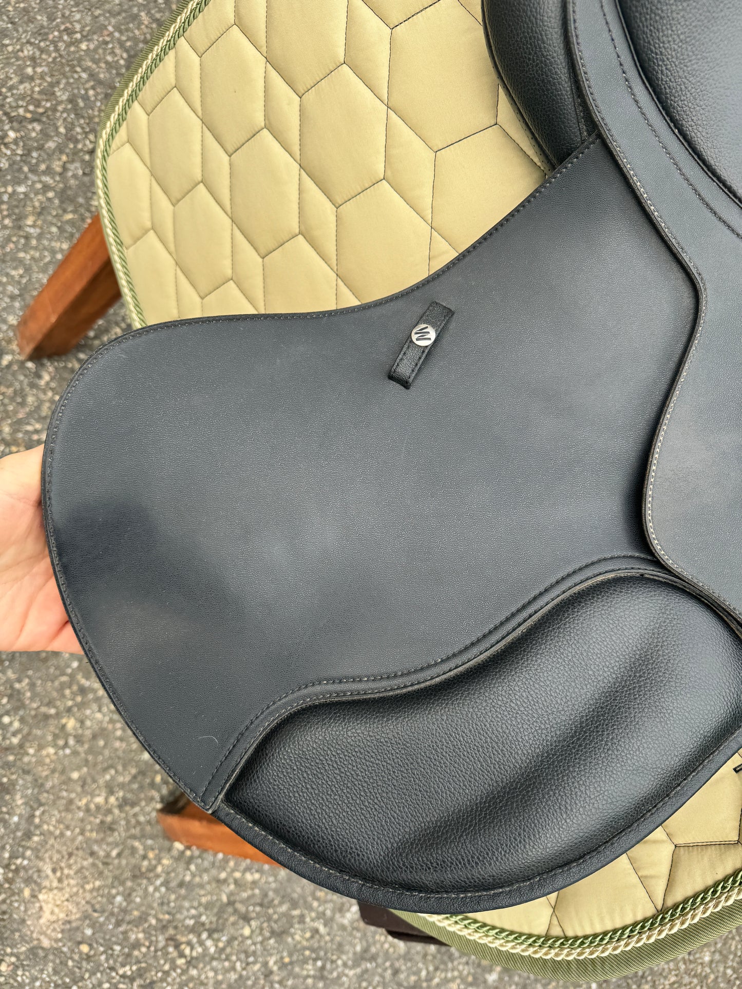 Wintec Pony VS Saddle 500 16 inch HART System