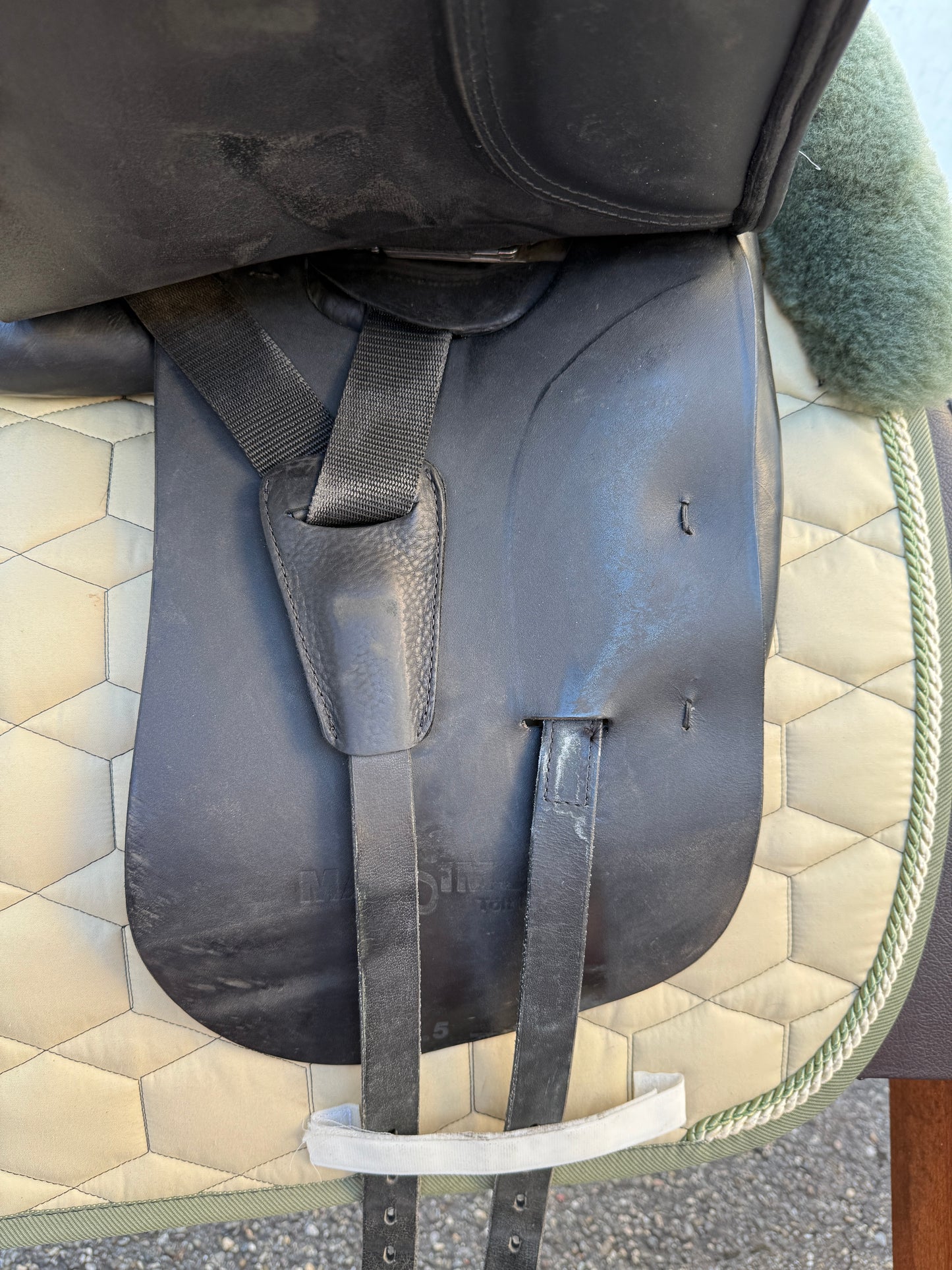 #164 Massimo Dressursattel Islandsattel Tölt II FK 17,5 Zoll 40