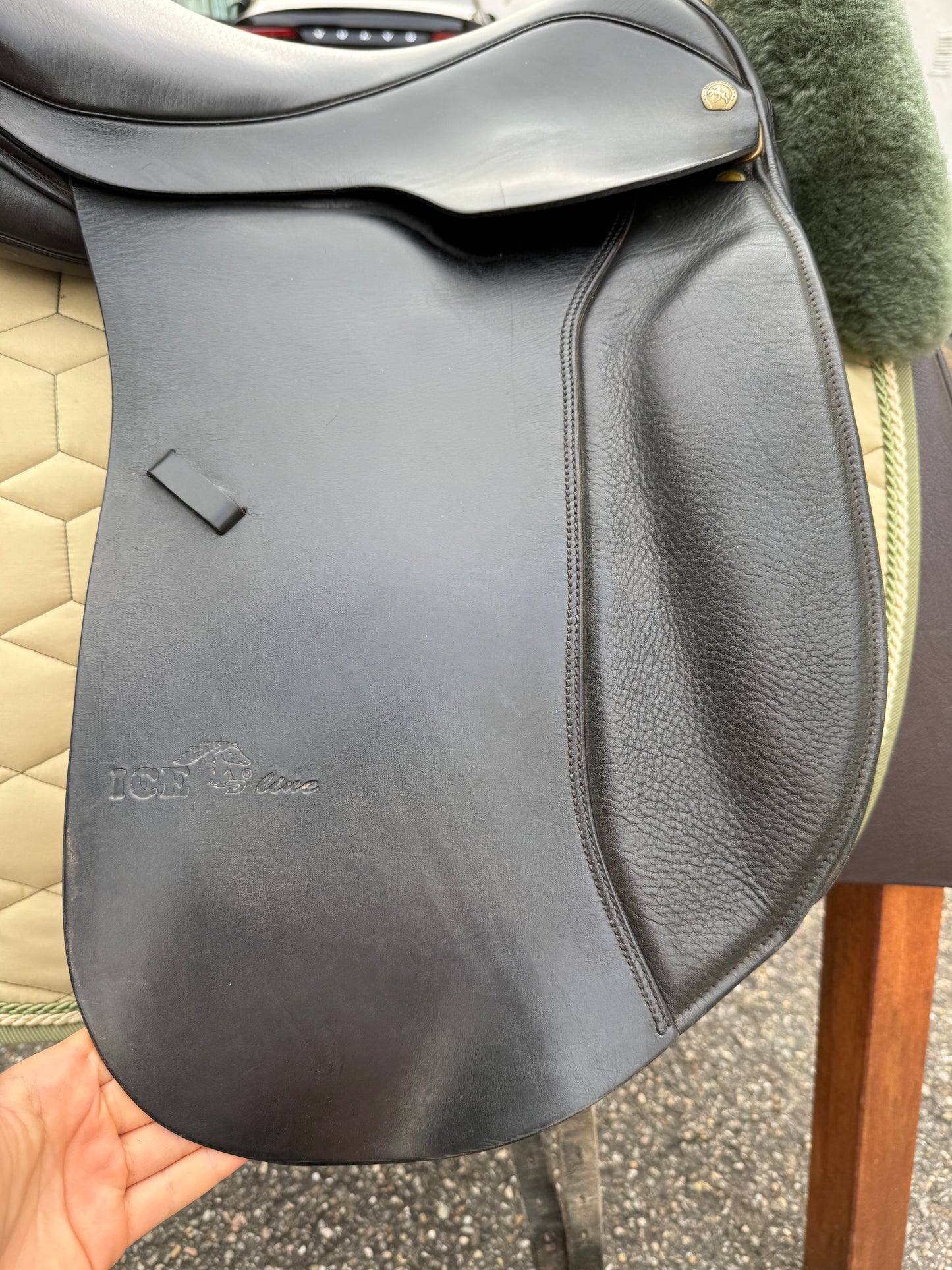 #K154 Sommer Esprit Tölt Dressursattel halbtief 17,5 Zoll