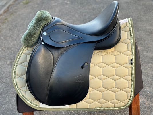 #K103 Sommer Diplomat Vielseitigkeitssattel 17,5 Zoll schwarz aus 2021